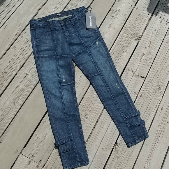 Jeans.Firm - Picture 2 of 8